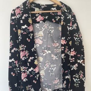 Aritzia Talula Flower Blazer size 2
